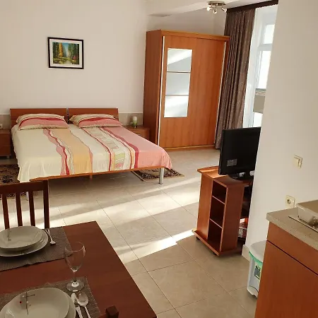 Lavanda Apartment * 普利莫顿